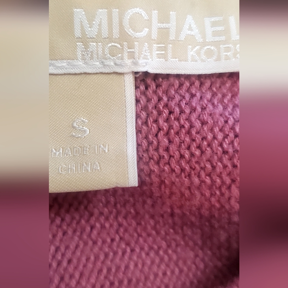 Michael Kors Raspberry Sweater Size Small - Picture 4 of 7